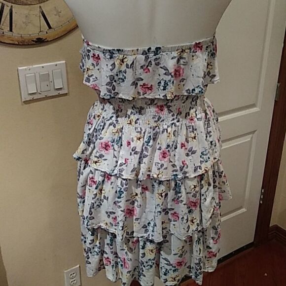 Floral dress - Picture 6 of 6